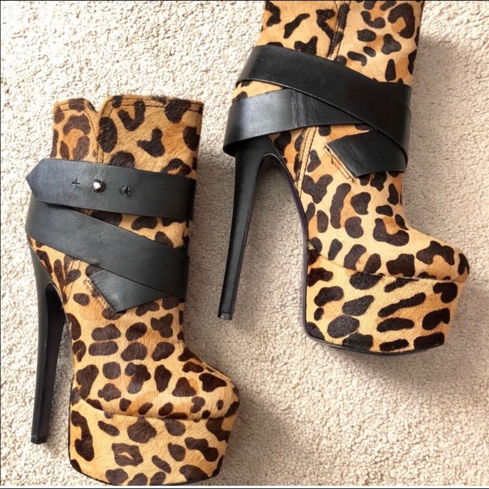London Trash Monsta leopard bootie